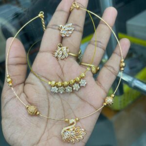 INVSIBLE NECKSET