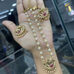 PEARL NECKSET