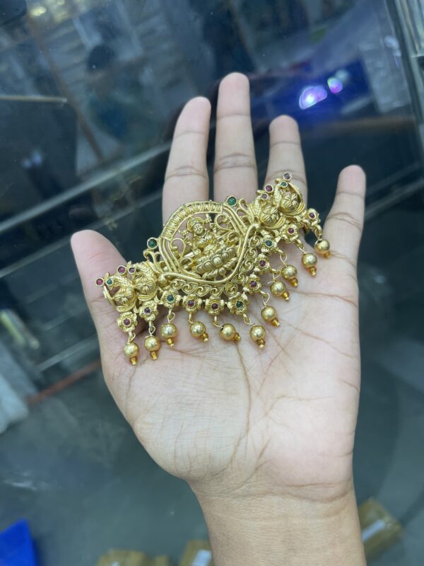 HAIR CLIP