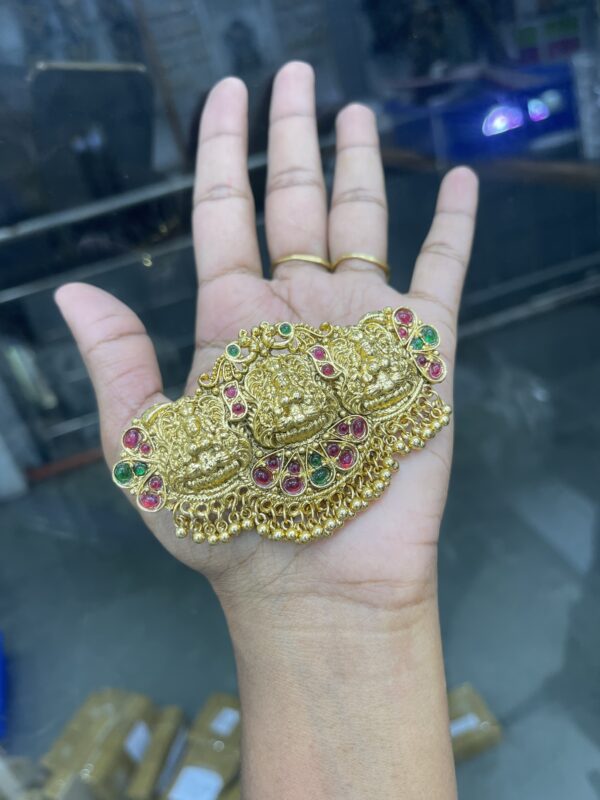 HAIR CLIP