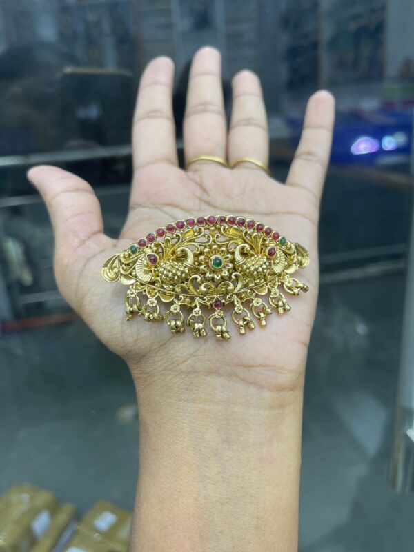 HAIR CLIP