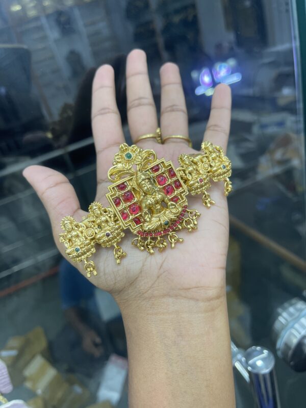 HAIR CLIP