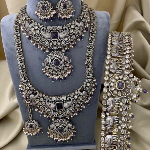 VICTORIAN SEMI BRIDAL