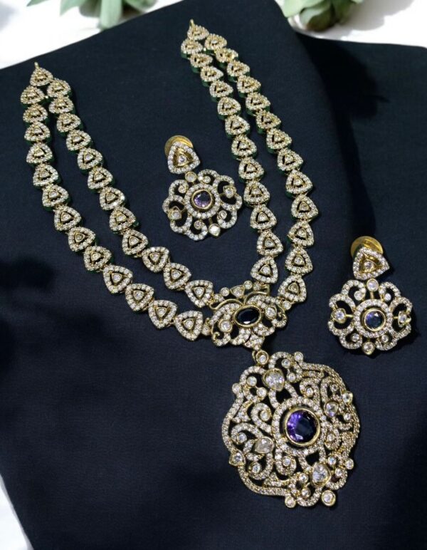 NECKSET