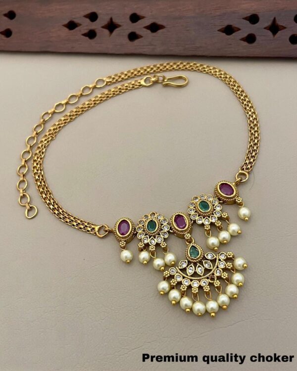 NECKSET