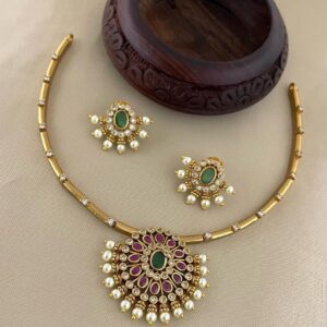 NECKSET