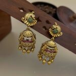 EARING E08