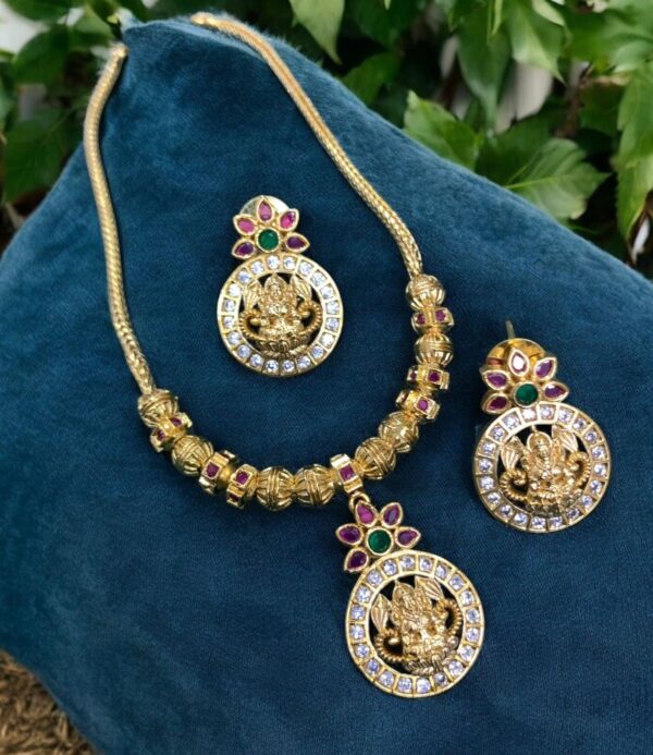 NECKSET NS63