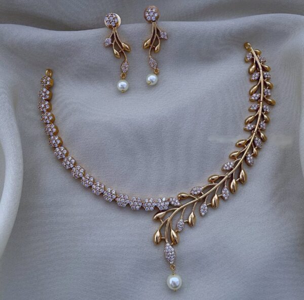 NECKSET NS77