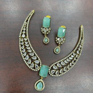 VICTORIAN NECKSET MF0642