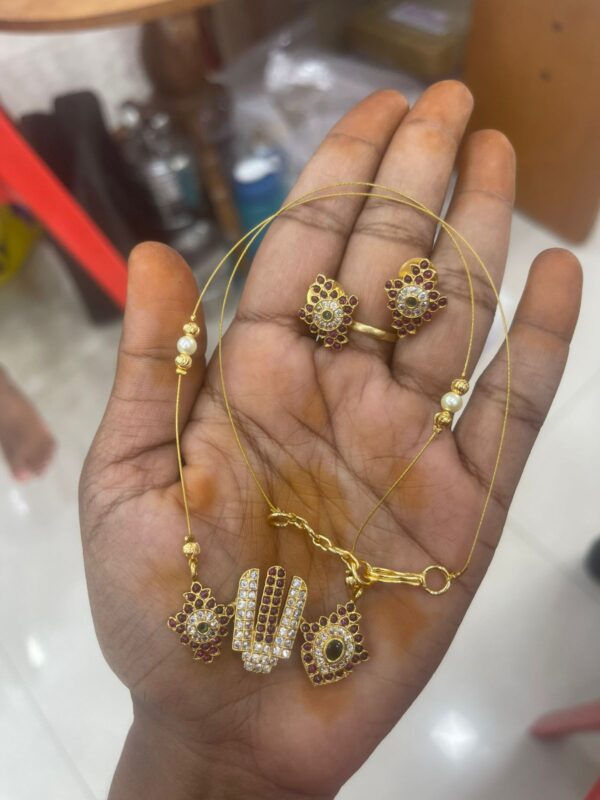 INVISIBLE NECKSET MF1605