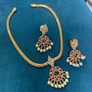 KEMP ATTIGAI NECKSET