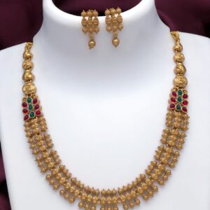 WITHOUT IDOL NECKSET