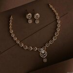 OVAL SHAPE PREMIUM NECKSET