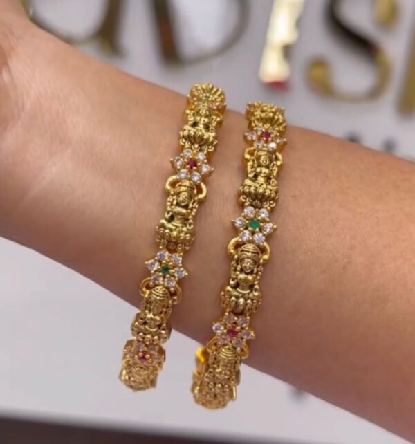 SUPERB LAKSHMI BANGLE JODI