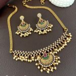 NON IDOL CHOKER MODEL