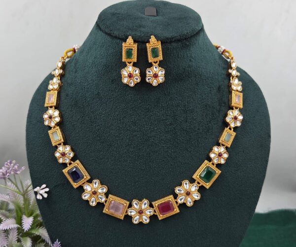 MULTI COLUR SQUARE WITH FLOWER NECKSET