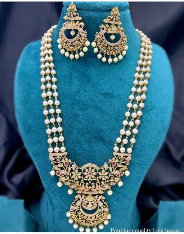 PREMIUM PEARL HARAM MF011