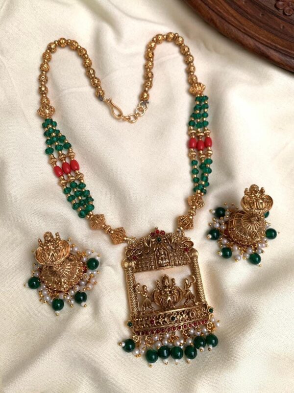 CHETTINADU GREEN BEADS LONG HARAM