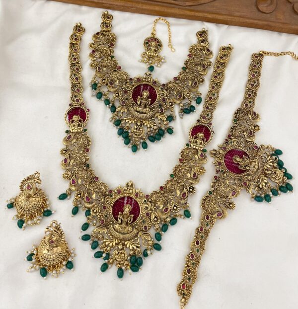 HEAVY LAKSHMI SEMI IN GREEN BEADS