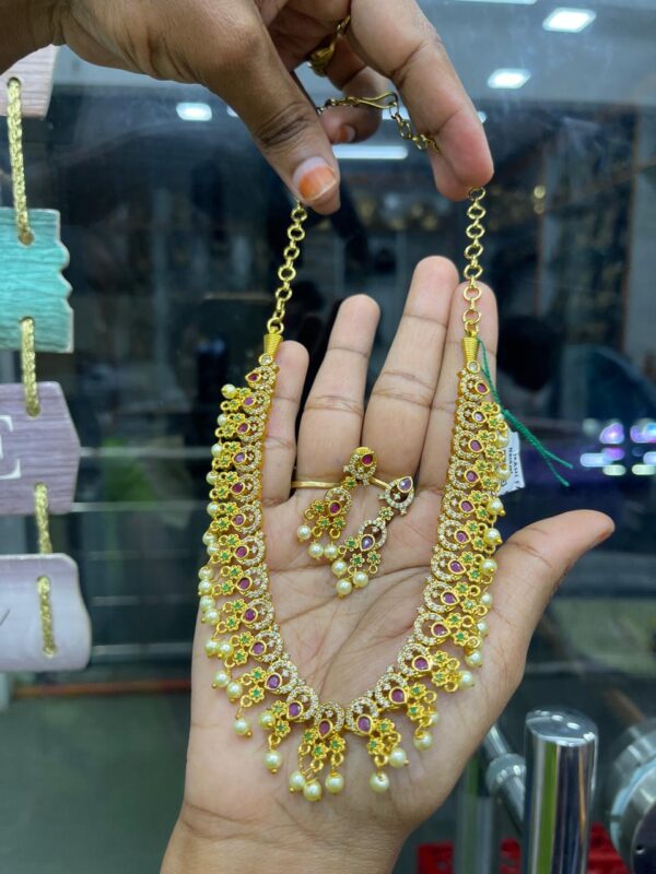 GOLD REPLICA NECKSET MF1027