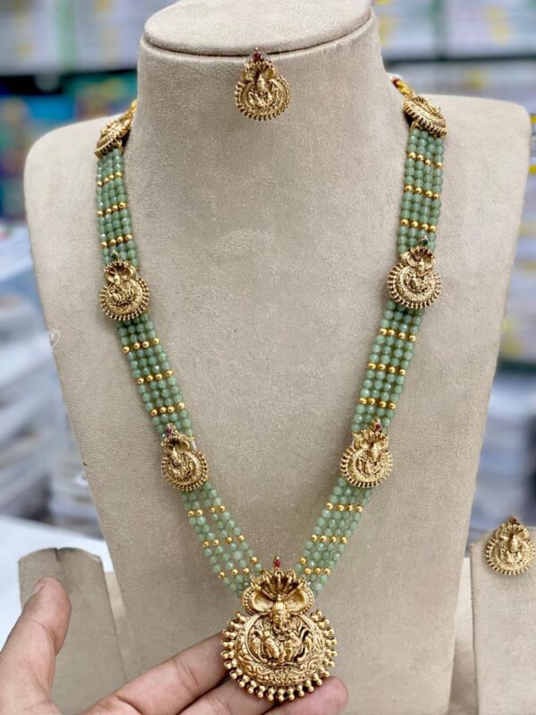 LAKSHMI PENDANT IN MINT GREEN BEADS HARAM MF1197