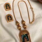 TRI SHAPE LAKSHMI PENDANT - GREEN