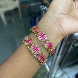 LOTUS NEW LAUNCH BANGLE MF3007
