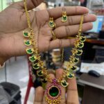 PALAK MID-HARAM LENGTH NECKSET MF3008