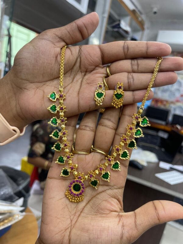 MID HARAM LENGTH PALAK STONE MF3008