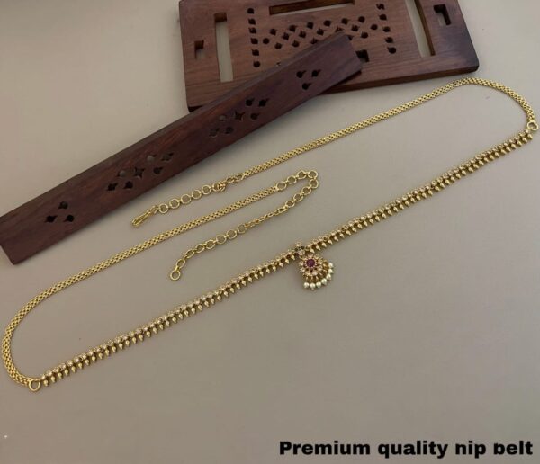 SIMPLE AD STONE HIPCHAIN/ WE CAN USE AS WELL AS HARAM