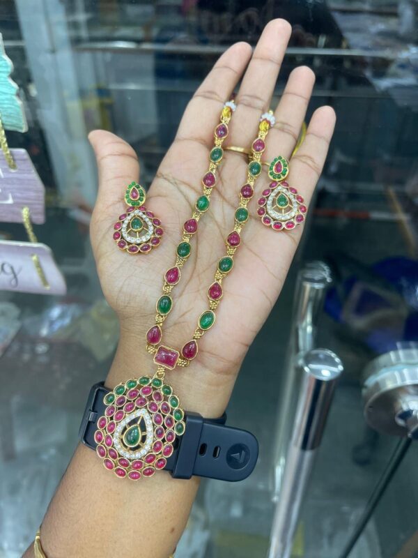 JYOTHIKA INSPIRED MULTI COLOUR NECKSET IN BUDGET MF3007