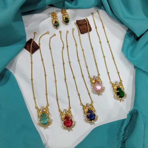 STONE ELEPHANT PENDANT CHAIN MODEL