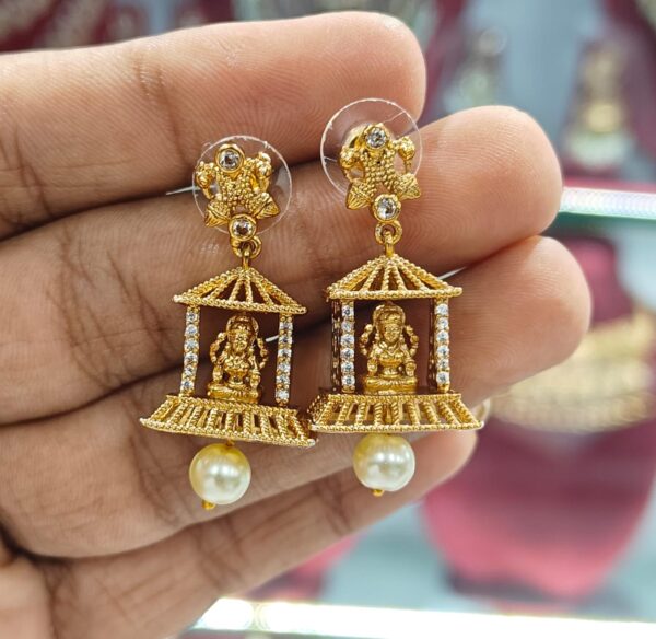 BUDGET LAKSHMI PREMIUM EARING MF3006