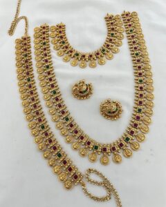 U SHAPE LAKSHMI COMBO WITH HIPCHAIN