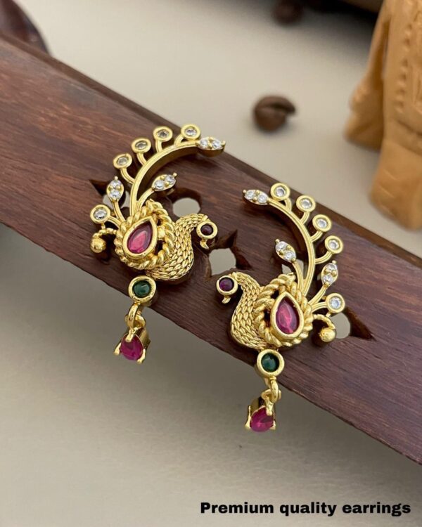 BLUETOOTH EARING IN PEACOCK DESIGN