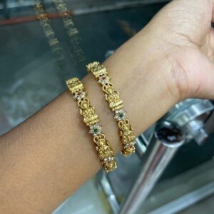 LAKSHMI WHITESTONE MIXED BANGLE MF1570