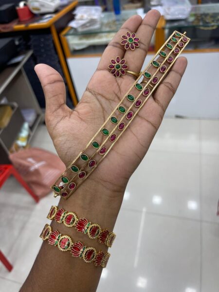 NECKSET + BANGLE COMBO MF2738