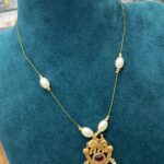 INVISIBLE ELEPHANT NECKSET