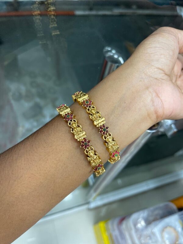 LAKSHMI MULTI STONE MIXED BANGLE MF1570