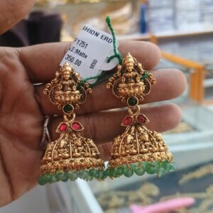 ANTIQUE MINT GREEN HANGING EARING