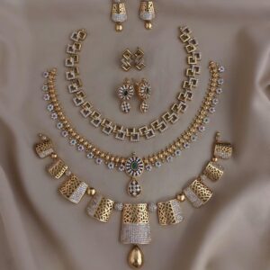 SUPERB GOLD REPLICA NECKSET MF1187