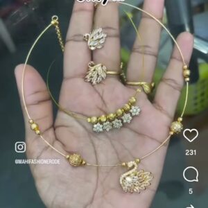 PEACOCK WITH INVISIBLE MF0487