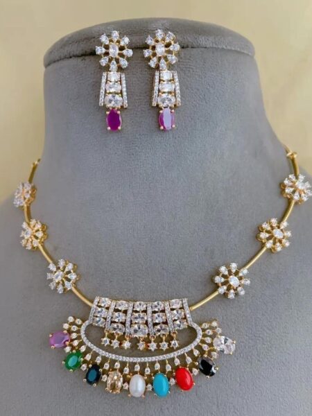 ULTIMATE NECKSET WITH 9 COLOUR STONE PENDANT MF2853