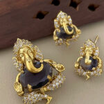 GANESHA PENDANT WITH EARING (COLOUR MAY VARY BASED ON STOCK )