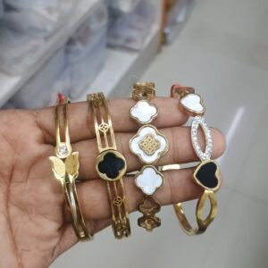 SET OF 4 PIECE STAINLESS STEEL BRACELET MF3037