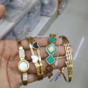 SET OF 4 PIECE STAINLESS STEEL BRACELET MF3037