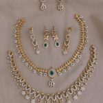 WHITE STONE NECKSET MF3060