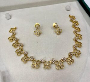 WHITE STONE NECKSET MF3060