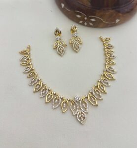 WHITE STONE NECKSET MF3060